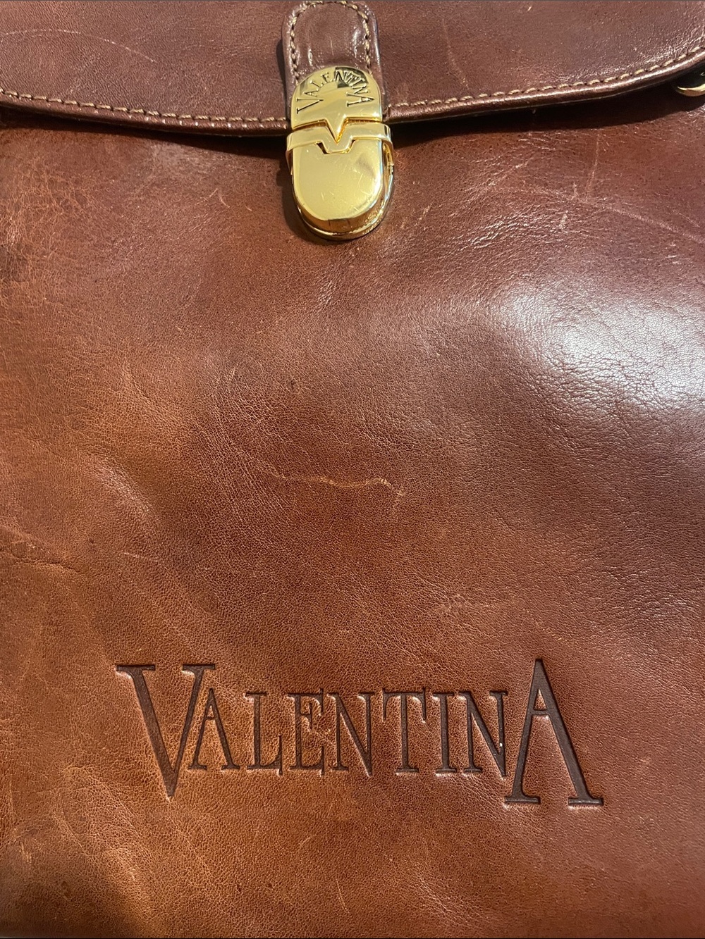 Valentina Brown 100% Genuine Leather Shoulder Bag with Gold Hardware Italy - Picture 2 of 9